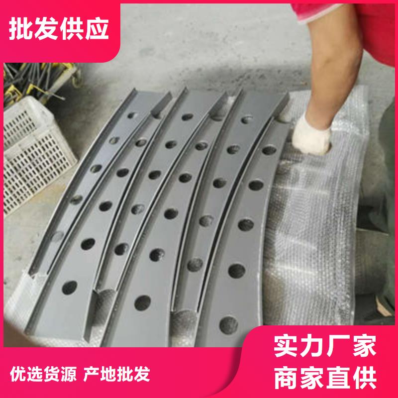公路护栏河堤防撞护栏厂家质量过硬