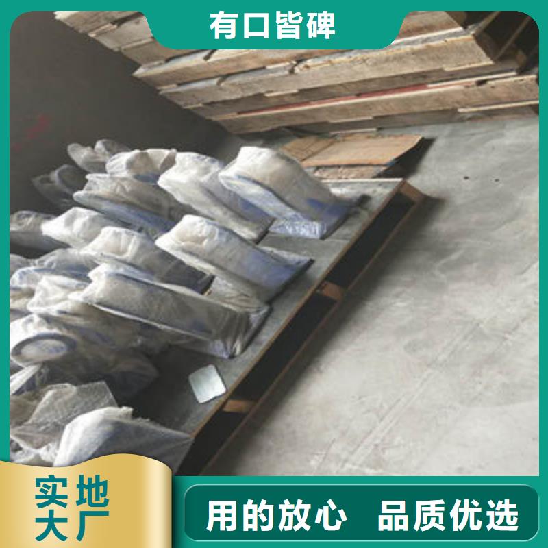 【防撞立柱木纹景观护栏实力优品】