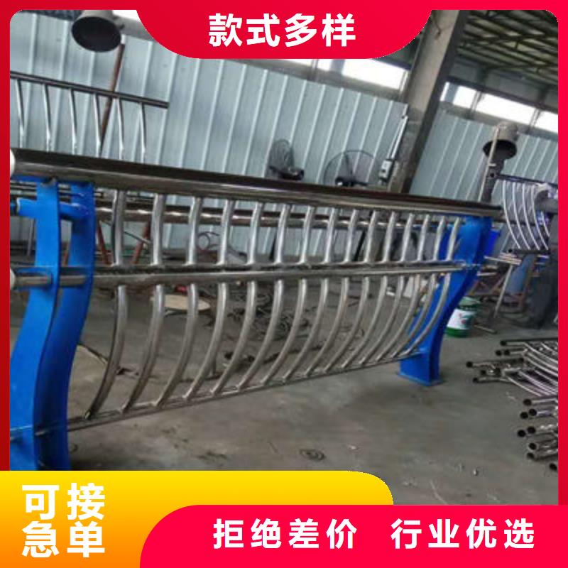 防撞立柱政道路防护栏工期短发货快