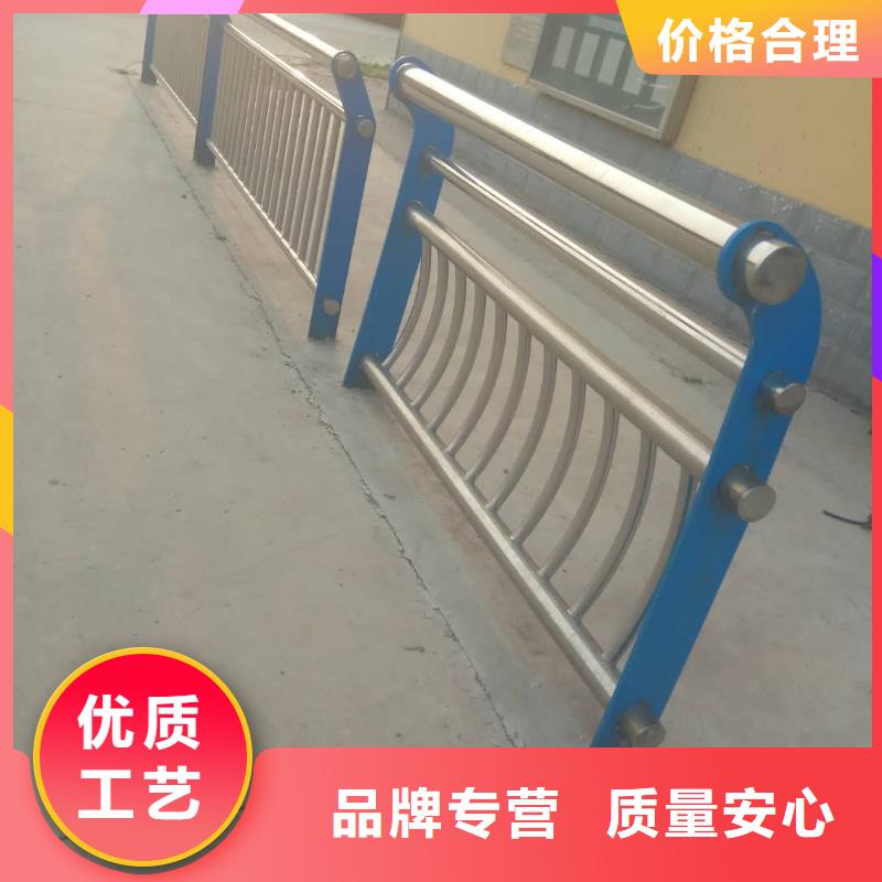 防撞护栏木纹景观护栏多种规格可选
