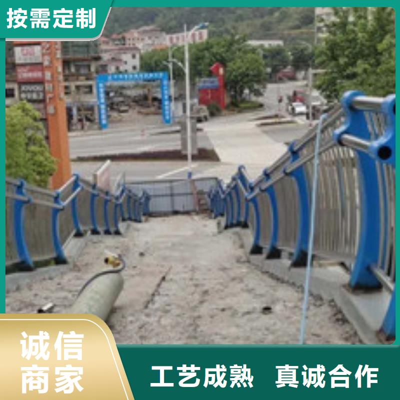 防撞护栏LED防护栏杆物美价优