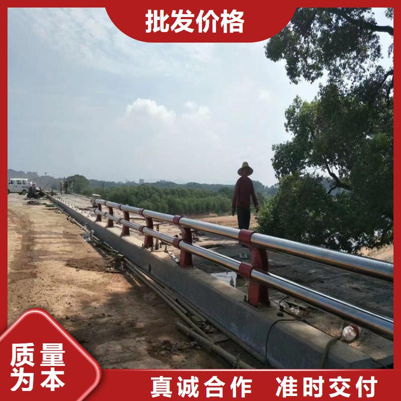 热镀锌桥梁护栏,不锈钢复合管栏杆厂家多年行业积累