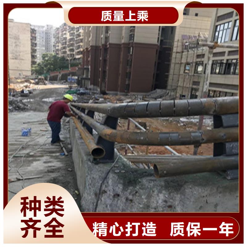 自治区316不锈钢复合管护栏造型优美