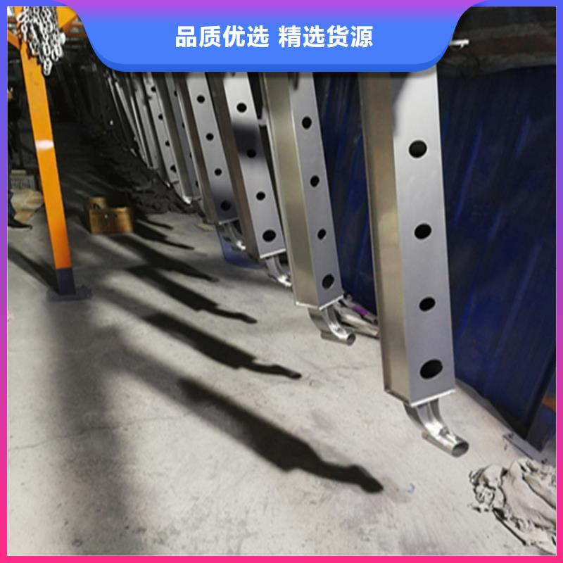 热镀锌桥梁护栏木纹转印护栏厂家用的放心