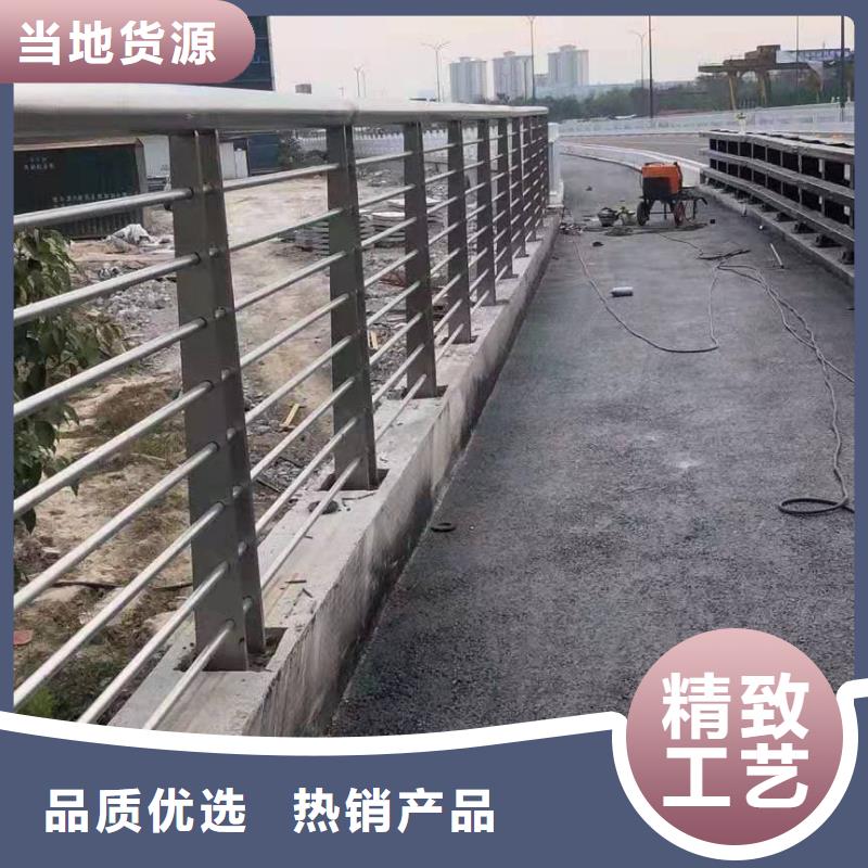 不锈钢护栏_镀锌管景观护栏助您降低采购成本