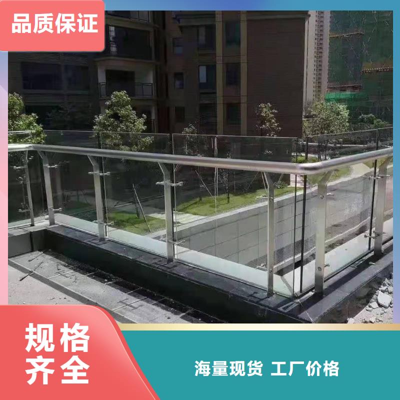 【灯光景观护栏厂家】防撞立柱敢与同行比质量