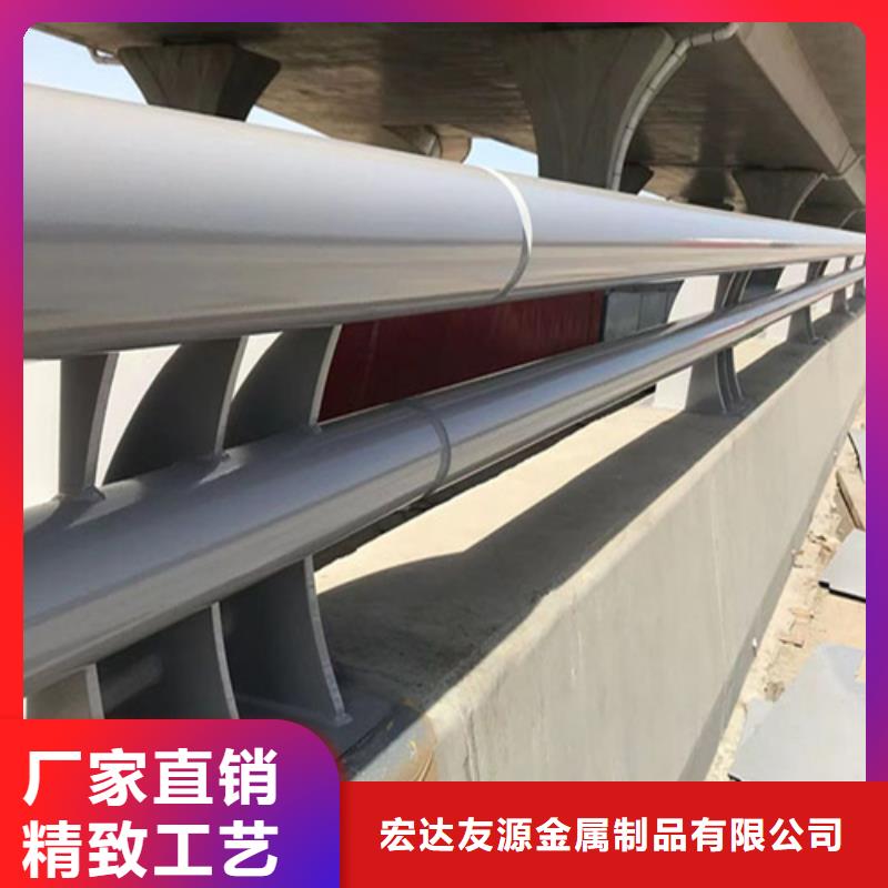 桥梁防撞护栏防撞护栏立柱价格专注产品质量与服务