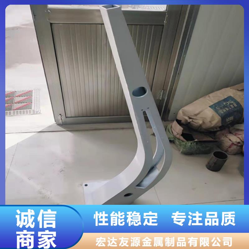 桥梁防撞护栏【防撞护栏立柱价格】专注细节专注品质