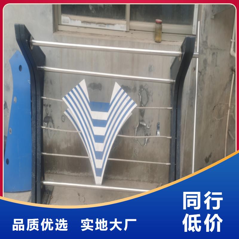 道路护栏图片原厂