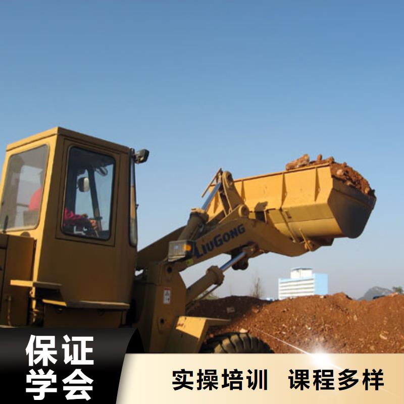 塔吊装载机保定虎振技工学校指导就业