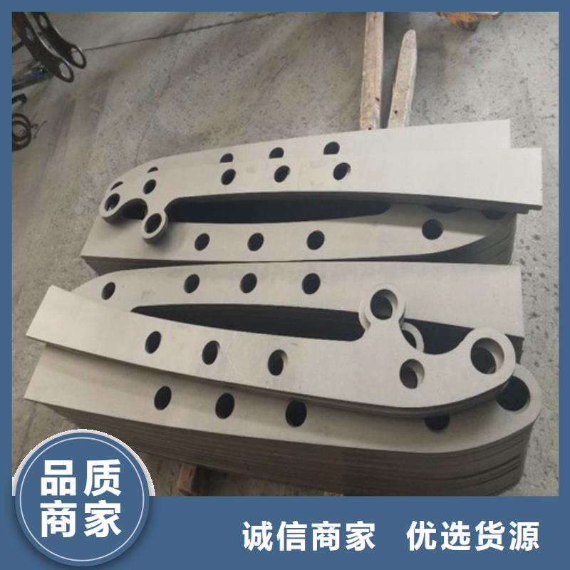 不锈钢复合管热镀锌立柱市场报价