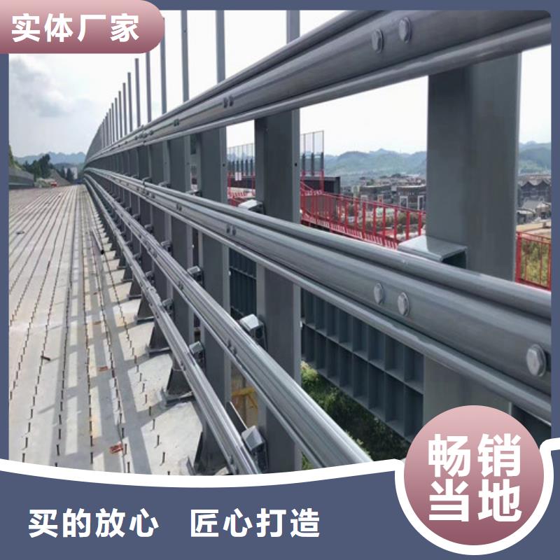 防撞护栏仿木护栏源头厂家量大价优
