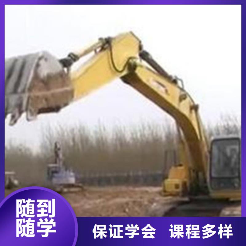 塔吊叉车培训美容美发培训老师专业