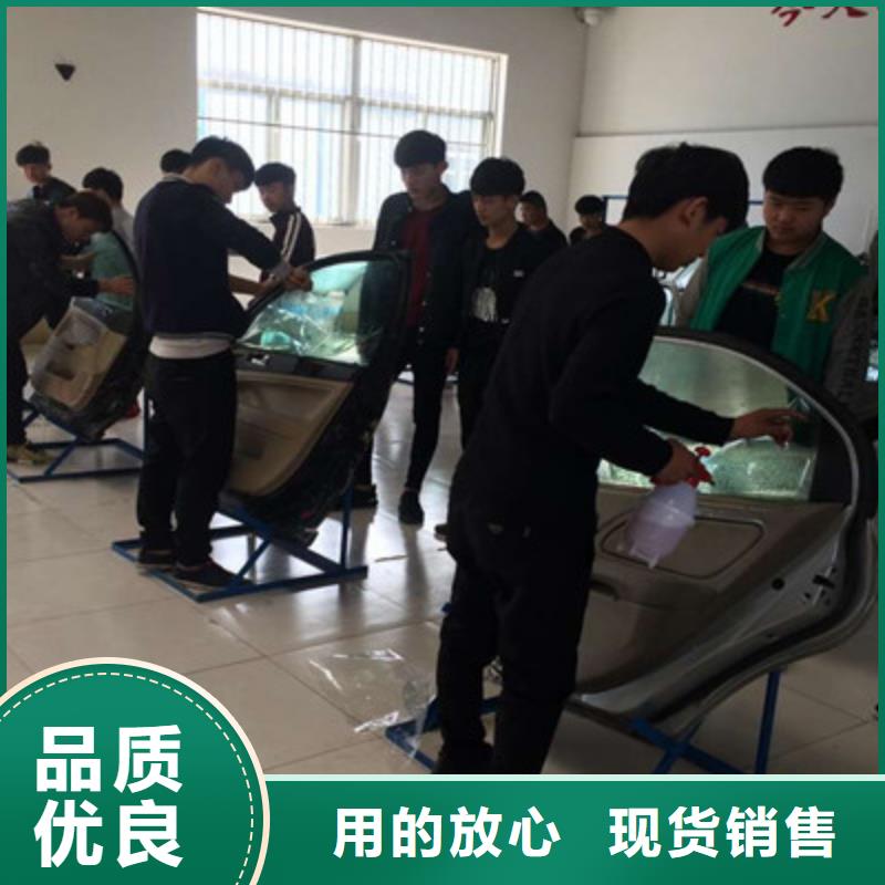 汽车钣金喷漆培训哪里能学厨师烹饪保证学会