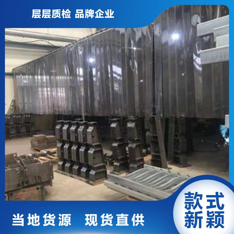 不锈钢复合管护栏防撞护栏厂家经验丰富