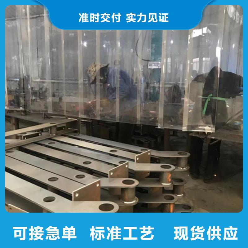 桥梁护栏_镀锌管景观护栏免费安装