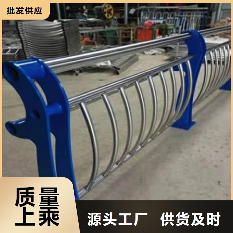 【防撞护栏】镀锌喷塑防撞栏使用寿命长久