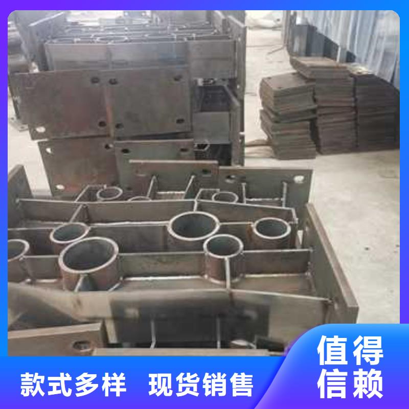 不锈钢复合管防撞护栏【道路隔离栏】多年经验值得信赖
