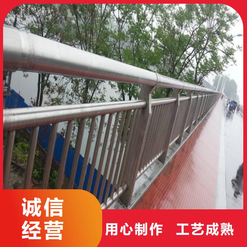 防撞护栏细节决定成败