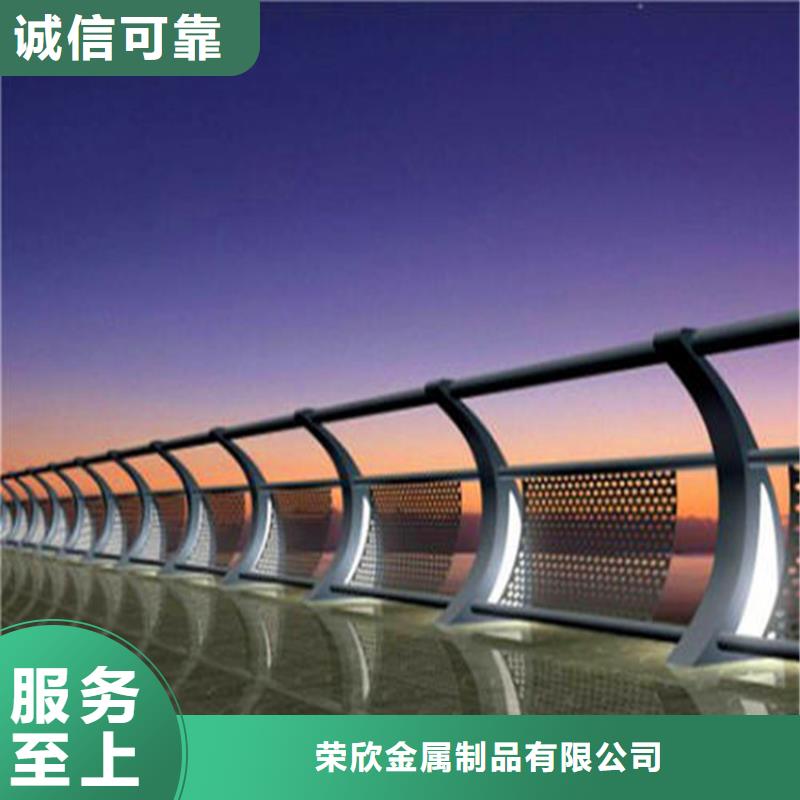 河道护栏,q235b波形护栏板可定制有保障