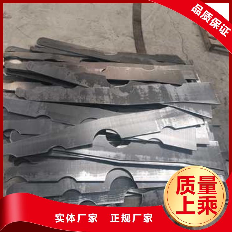 防撞护栏河堤防撞护栏原料层层筛选