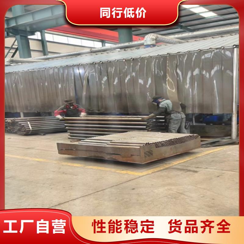 护栏_镀锌波形护栏以质量求生存