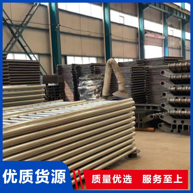 护栏1桥梁防撞护栏厂放心选购