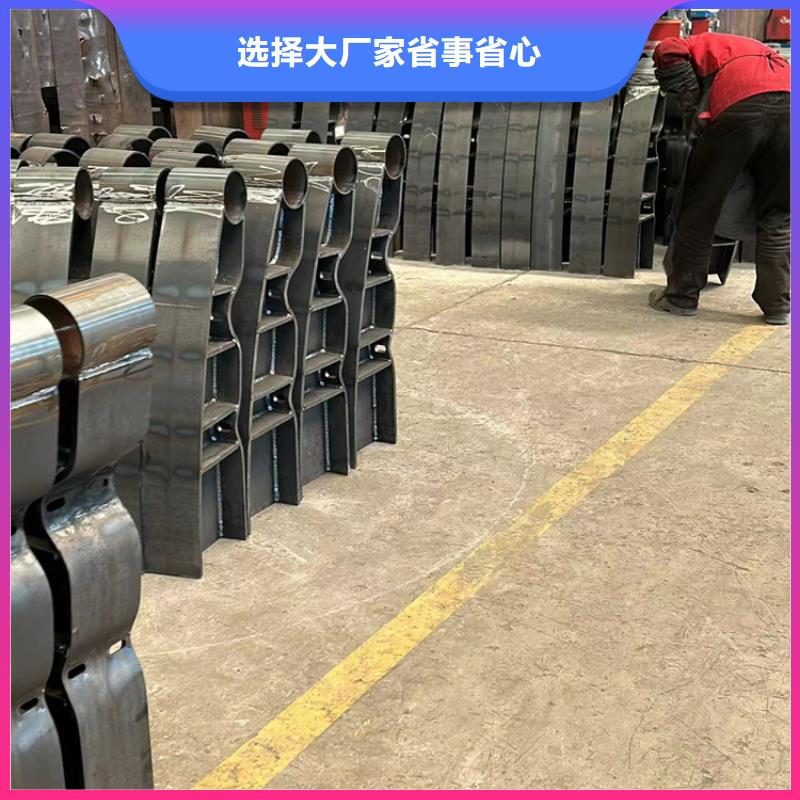 桥梁不锈钢防撞护栏生产厂家-找聚晟护栏制造有限公司