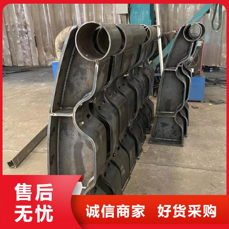 不锈钢复合管国道抗冲击围栏一手货源