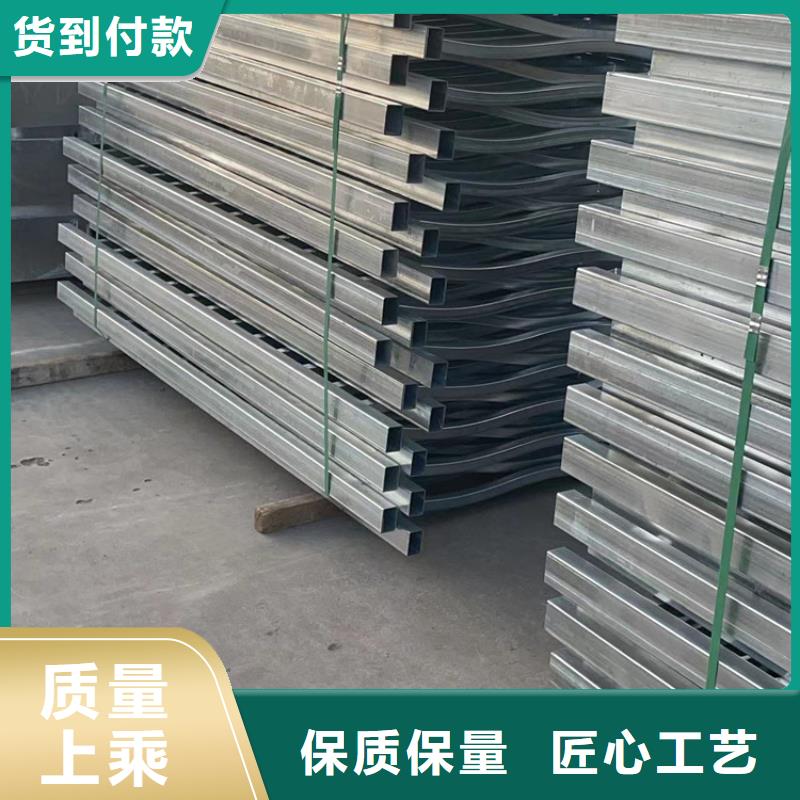不锈钢复合管道路护栏出厂严格质检