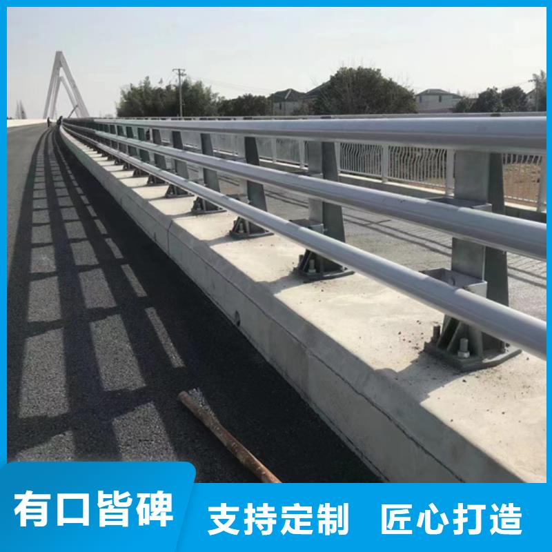 不锈钢复合管灯光护栏工厂价格