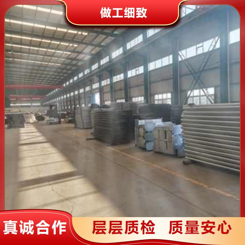 【河道护栏桥梁钢防撞护栏厂家价格合理】