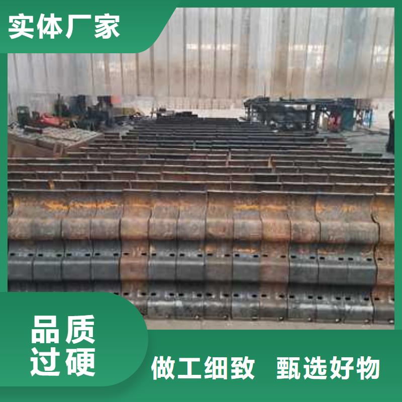 护栏镀锌波形护栏专业生产N年