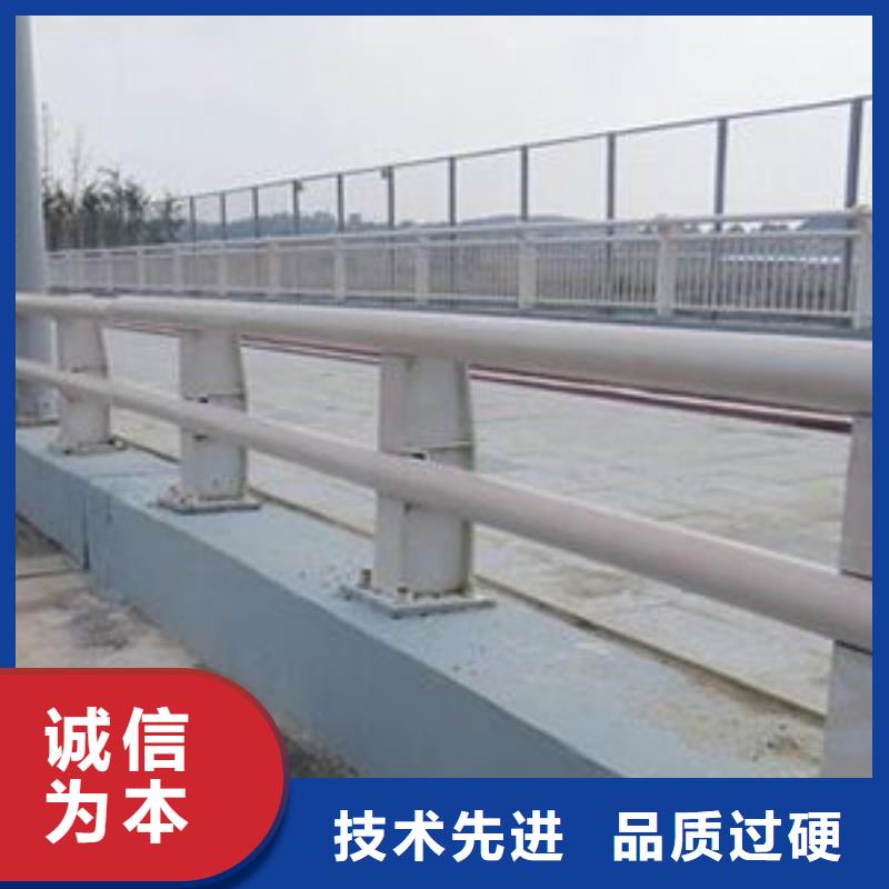 灯光护栏桥梁防撞护栏一致好评产品