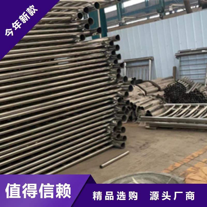 护栏立柱用品质赢得客户信赖