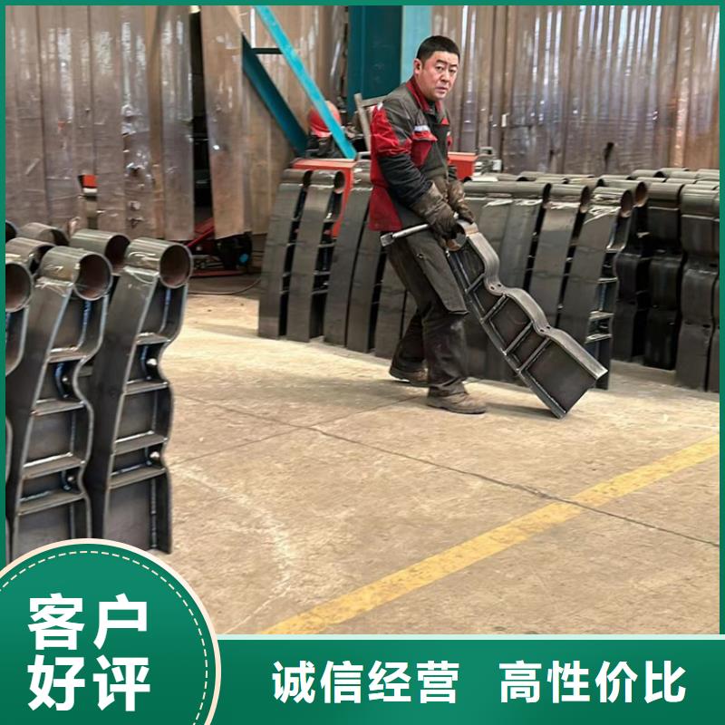 人行道护栏_镀锌管景观护栏源厂供货