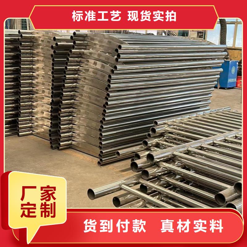 人行道护栏防撞立柱满足客户所需