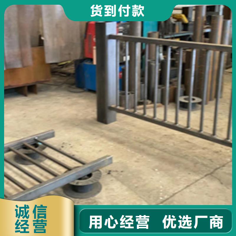 【人行道护栏】灯光防撞护栏大量现货