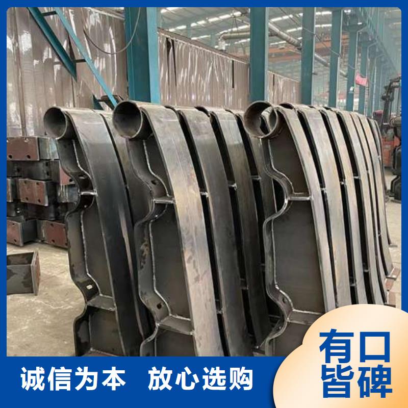 人行道护栏_镀锌管景观护栏源厂供货