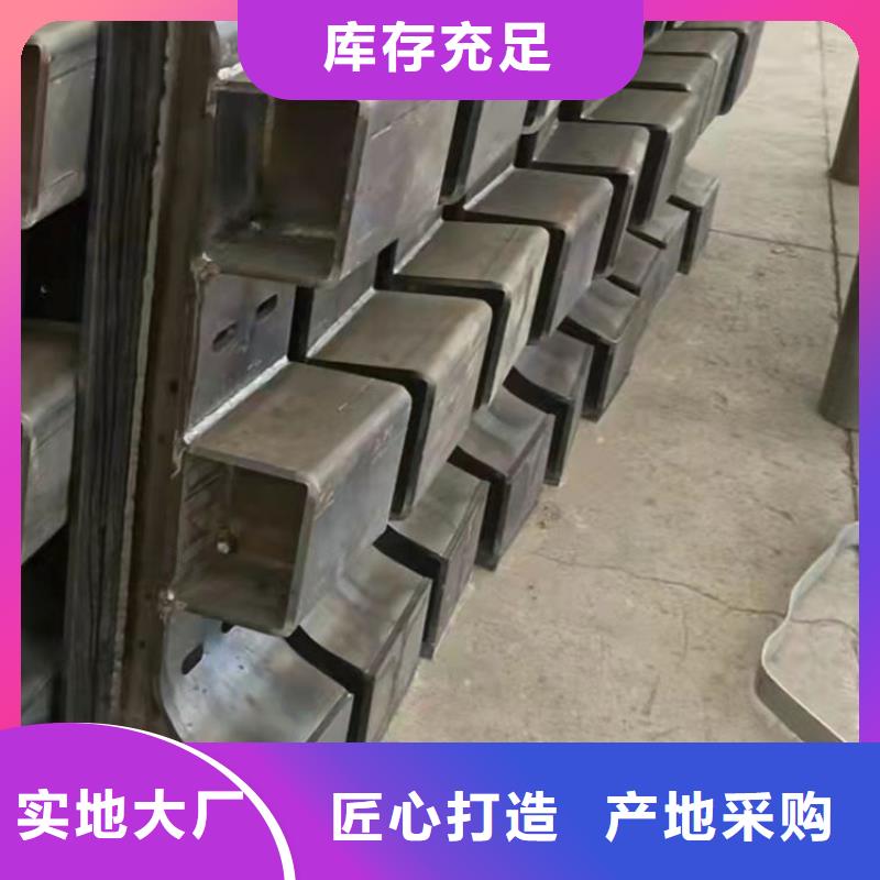 护栏桥梁护栏厂真正让利给买家