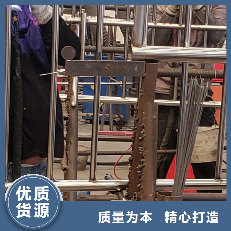 不锈钢复合管道路护栏网上报价清单
