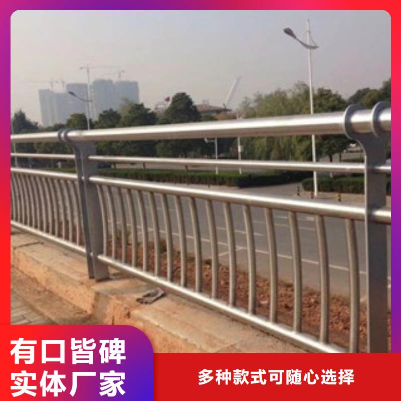 灯光护栏-镀锌喷塑钢板立柱品质值得信赖