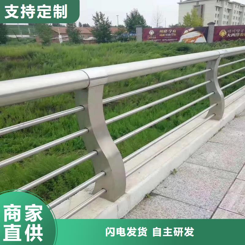 防撞栏-镀锌喷塑钢板立柱源厂定制