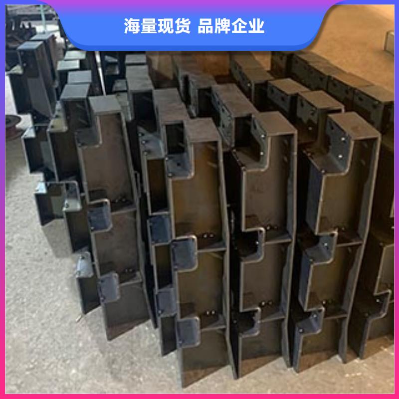 人行道栏杆,公路护栏质检合格出厂