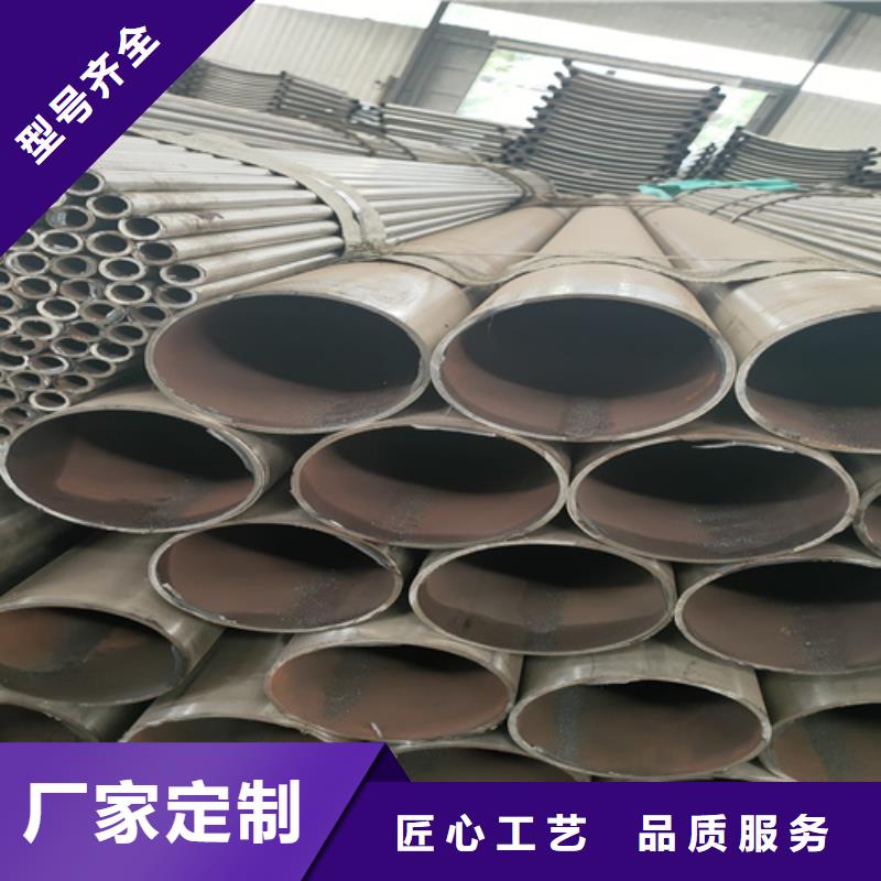 【防撞护栏】_护栏钢板立柱产品实拍