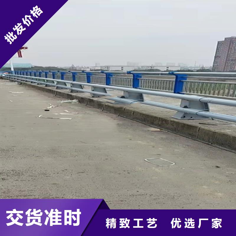 【不锈钢复合管护栏钢板立柱细节展示】