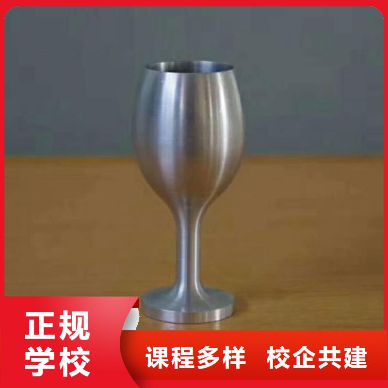 数控学校挖掘机铲车正规学校
