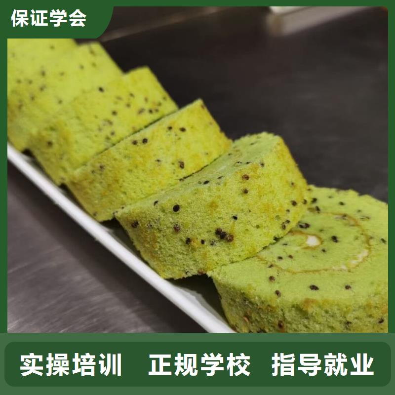 西点学校虎振挖掘机学校就业前景好