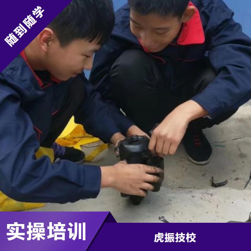 汽修培训学校_挖掘机培训老师专业