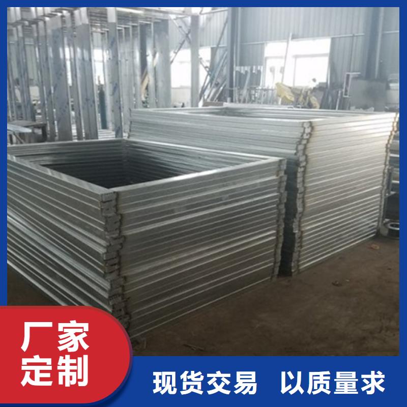 路灯箱梯形灯杆灯箱现货供应